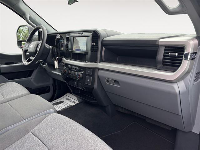 new 2025 Ford F-250 car, priced at $59,410
