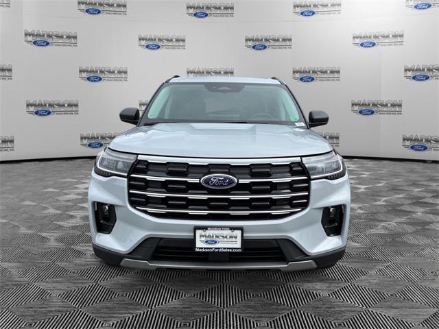 new 2025 Ford Explorer car, priced at $43,415