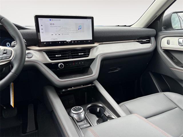 new 2025 Ford Explorer car, priced at $43,415