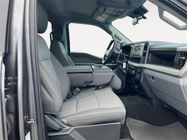 new 2025 Ford F-250 car, priced at $58,400