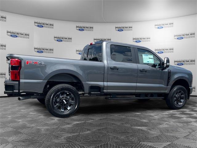 new 2025 Ford F-250 car, priced at $58,400