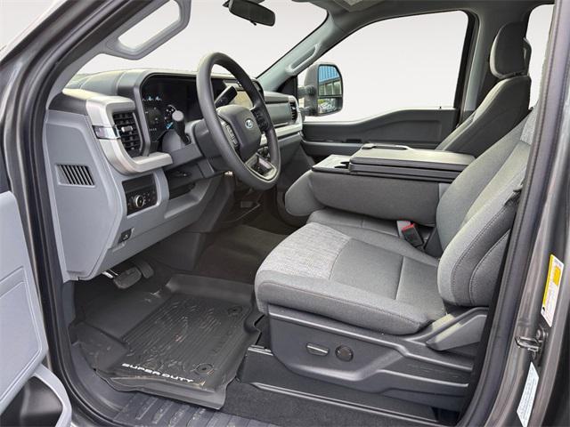 new 2025 Ford F-350 car, priced at $65,115