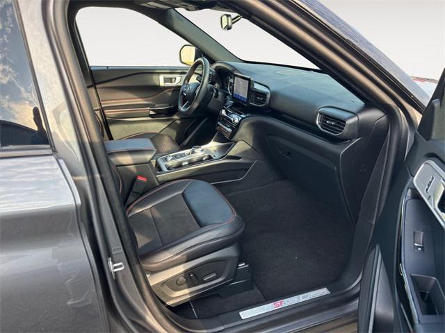 used 2023 Ford Explorer car, priced at $39,574