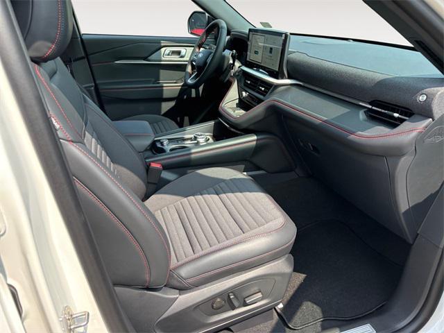 new 2025 Ford Explorer car, priced at $49,547