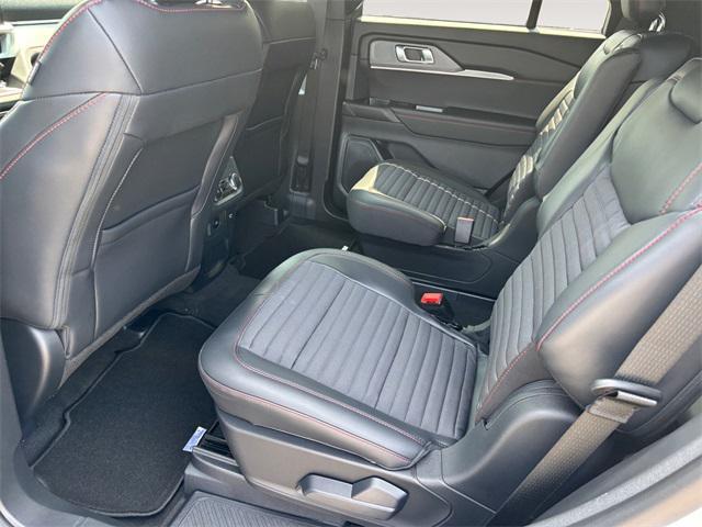 new 2025 Ford Explorer car, priced at $49,547