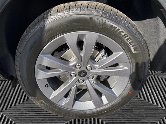 new 2025 Ford Explorer car, priced at $43,410