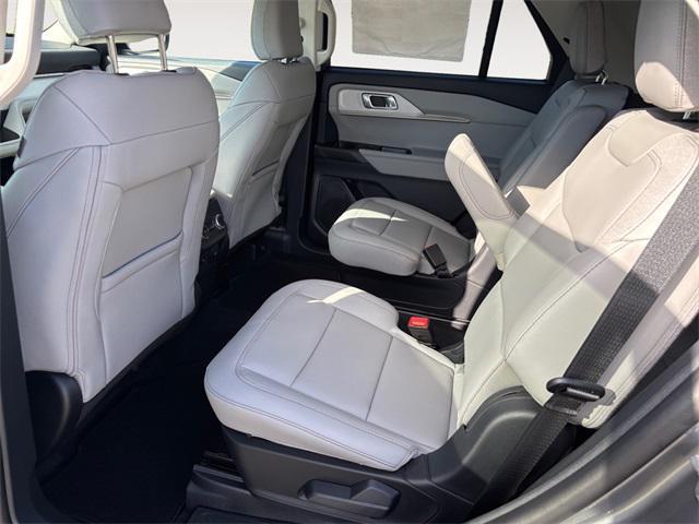 new 2025 Ford Explorer car, priced at $43,410