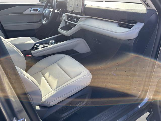 new 2025 Ford Explorer car, priced at $43,410