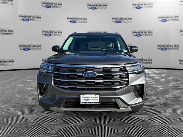 new 2025 Ford Explorer car, priced at $43,410