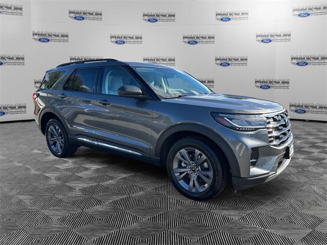 new 2025 Ford Explorer car, priced at $43,410