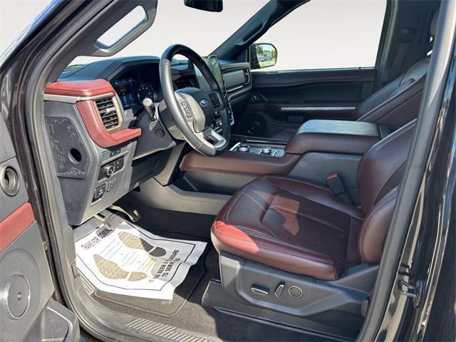 used 2024 Ford Expedition car, priced at $53,746