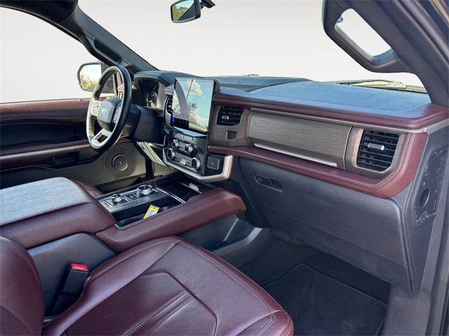 used 2024 Ford Expedition car, priced at $53,746