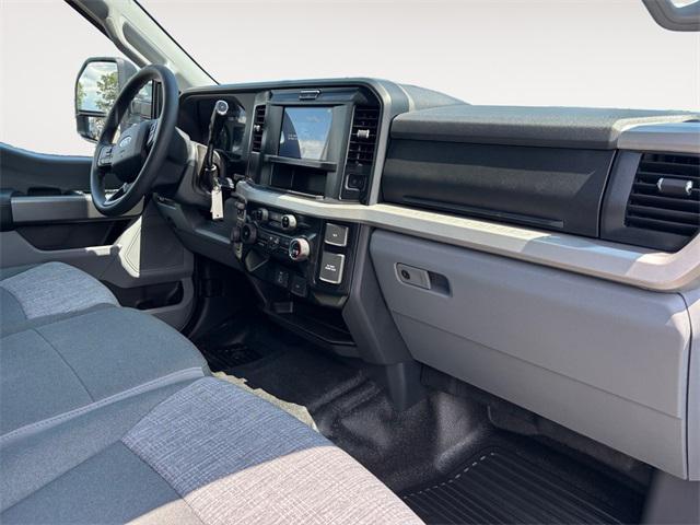new 2025 Ford F-350 car, priced at $59,420