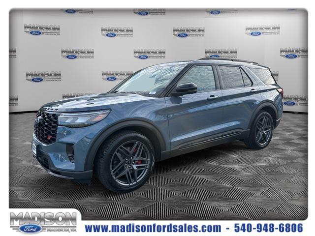 new 2025 Ford Explorer car, priced at $61,640