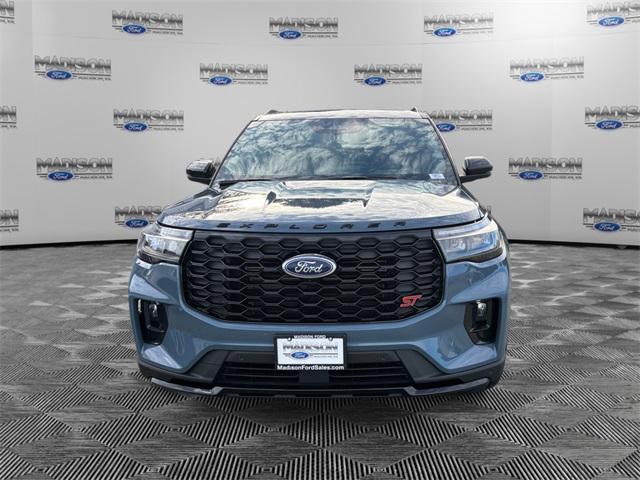 new 2025 Ford Explorer car, priced at $61,640