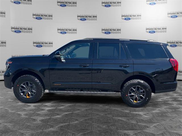 new 2025 Ford Expedition car, priced at $83,285