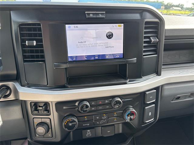 new 2025 Ford F-250 car, priced at $70,370