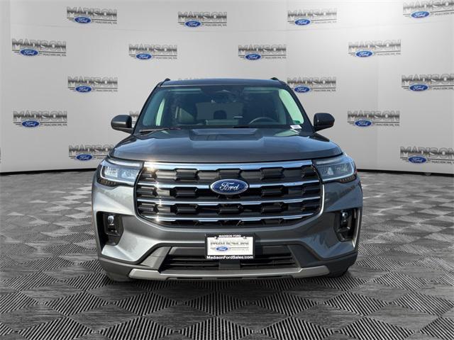 new 2025 Ford Explorer car, priced at $43,980