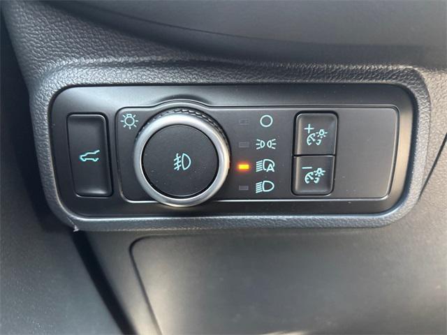 new 2025 Ford Explorer car, priced at $43,980