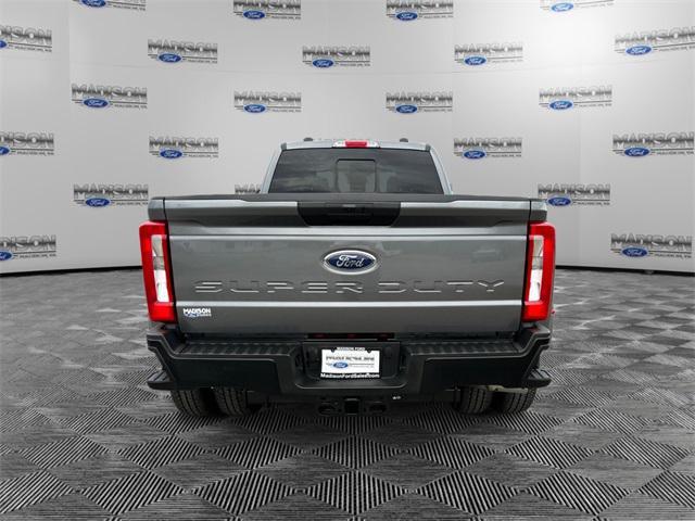 new 2024 Ford F-350 car, priced at $66,290