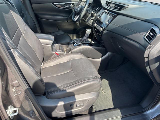 used 2019 Nissan Rogue car, priced at $20,255