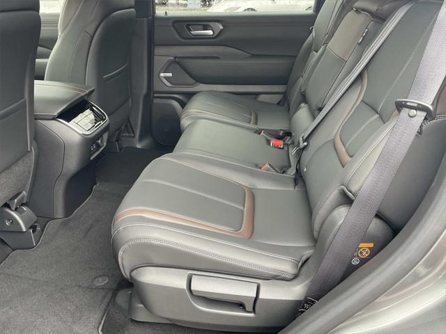 new 2025 Nissan Armada car, priced at $62,930