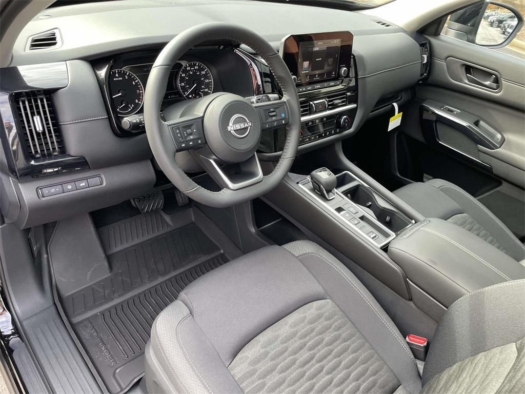 new 2025 Nissan Pathfinder car, priced at $34,983