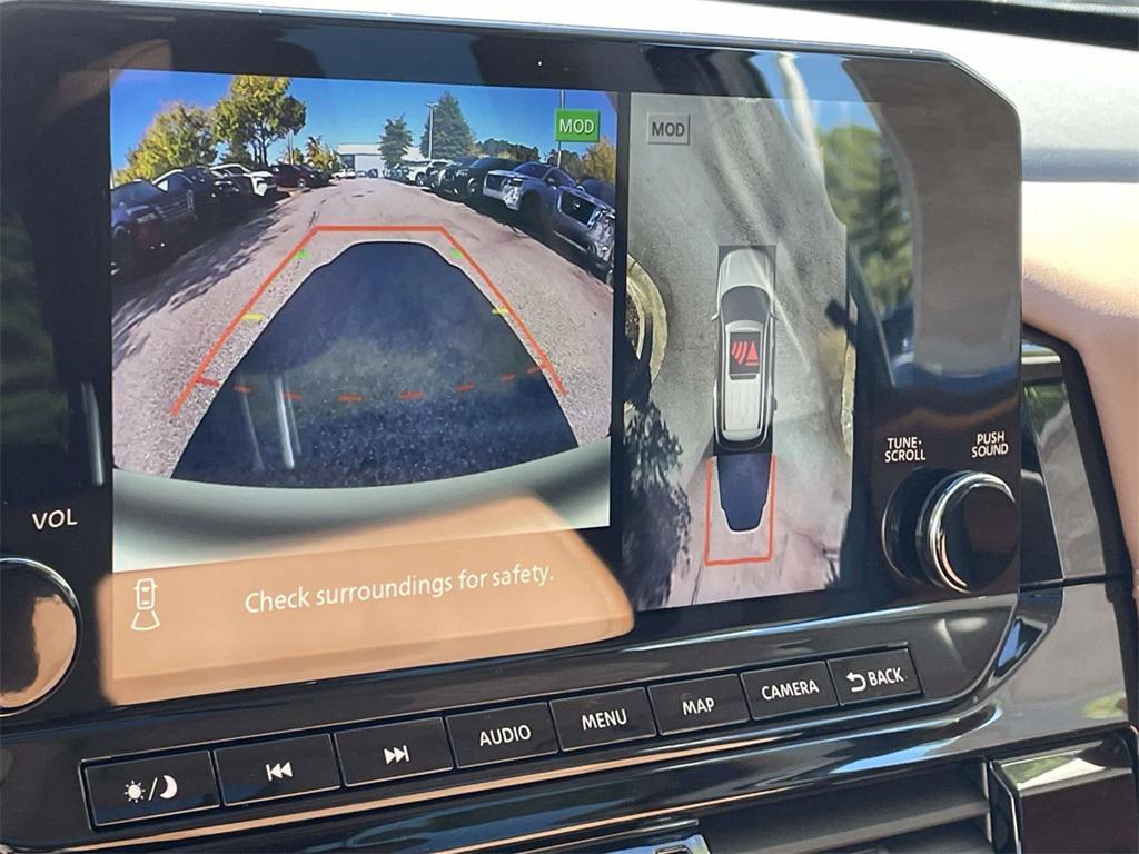 new 2025 Nissan Pathfinder car, priced at $43,153