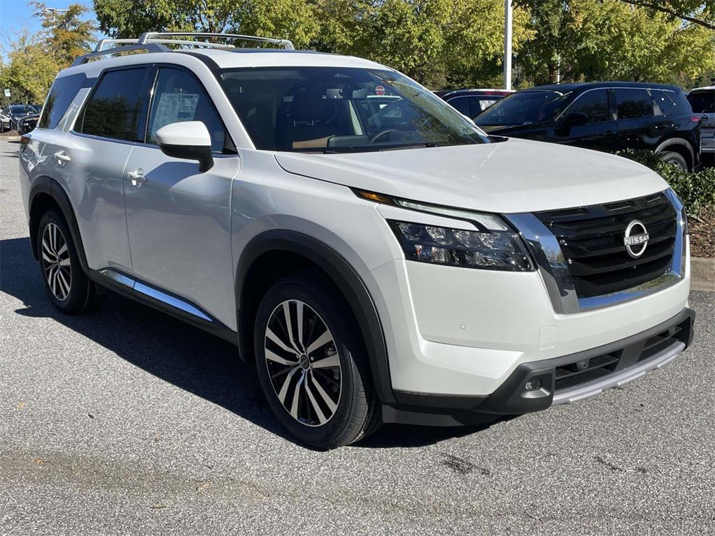 new 2025 Nissan Pathfinder car, priced at $43,153