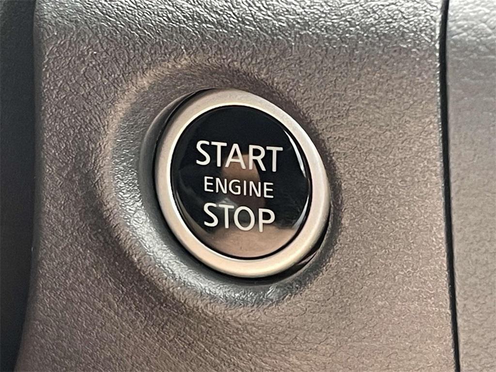 new 2025 Nissan Frontier car, priced at $33,024
