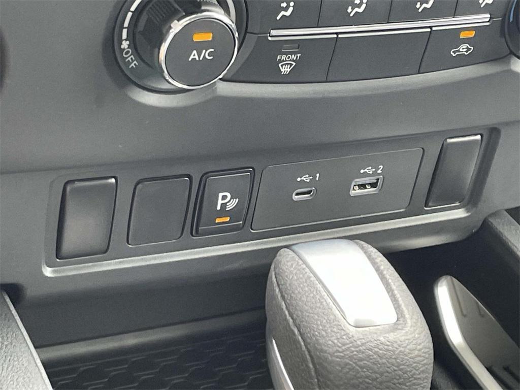 new 2025 Nissan Frontier car, priced at $33,024