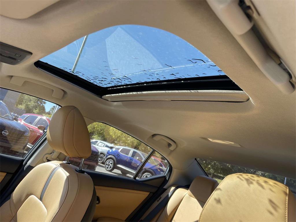 new 2025 Nissan Sentra car, priced at $21,857