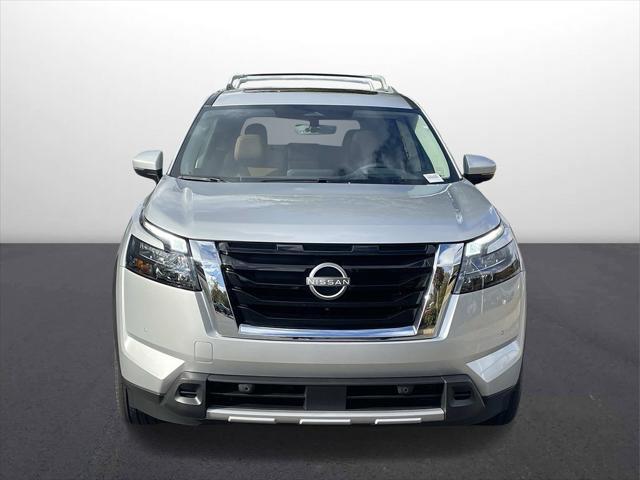 new 2025 Nissan Pathfinder car, priced at $49,339