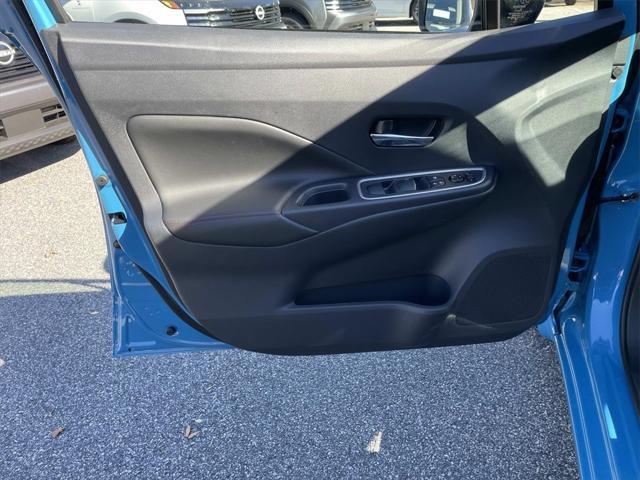 new 2025 Nissan Versa car, priced at $22,999