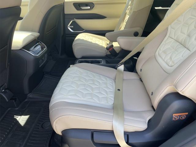 new 2025 Nissan Armada car, priced at $71,290