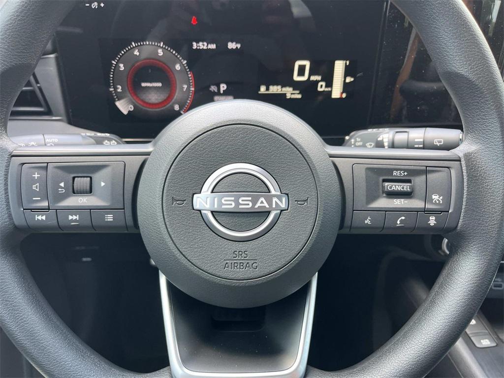 new 2025 Nissan Kicks car, priced at $22,188