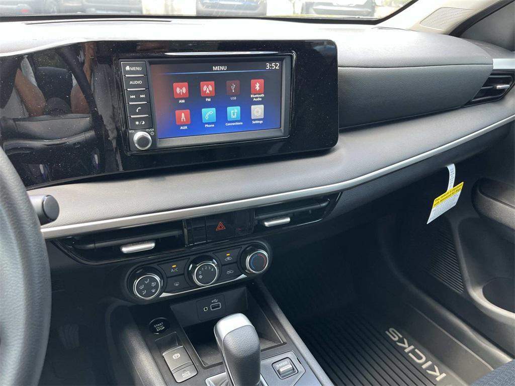 new 2025 Nissan Kicks car, priced at $22,188