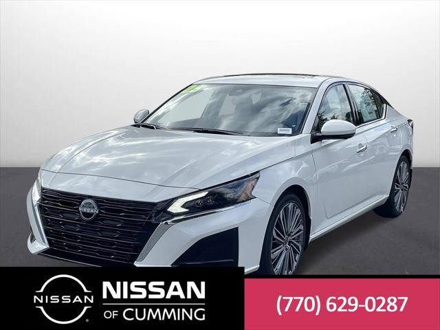 new 2025 Nissan Altima car, priced at $33,666