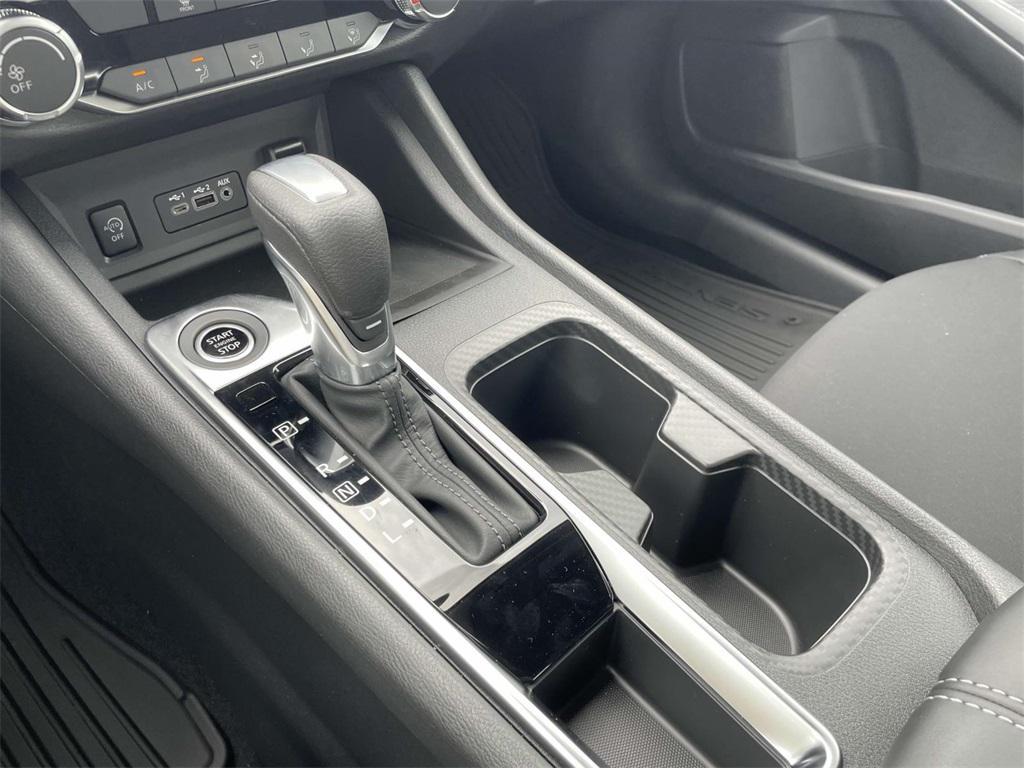 new 2025 Nissan Sentra car, priced at $22,051