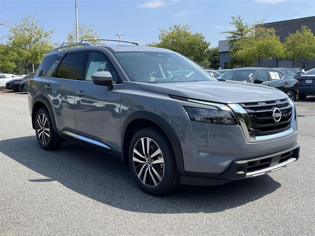 new 2025 Nissan Pathfinder car, priced at $44,732
