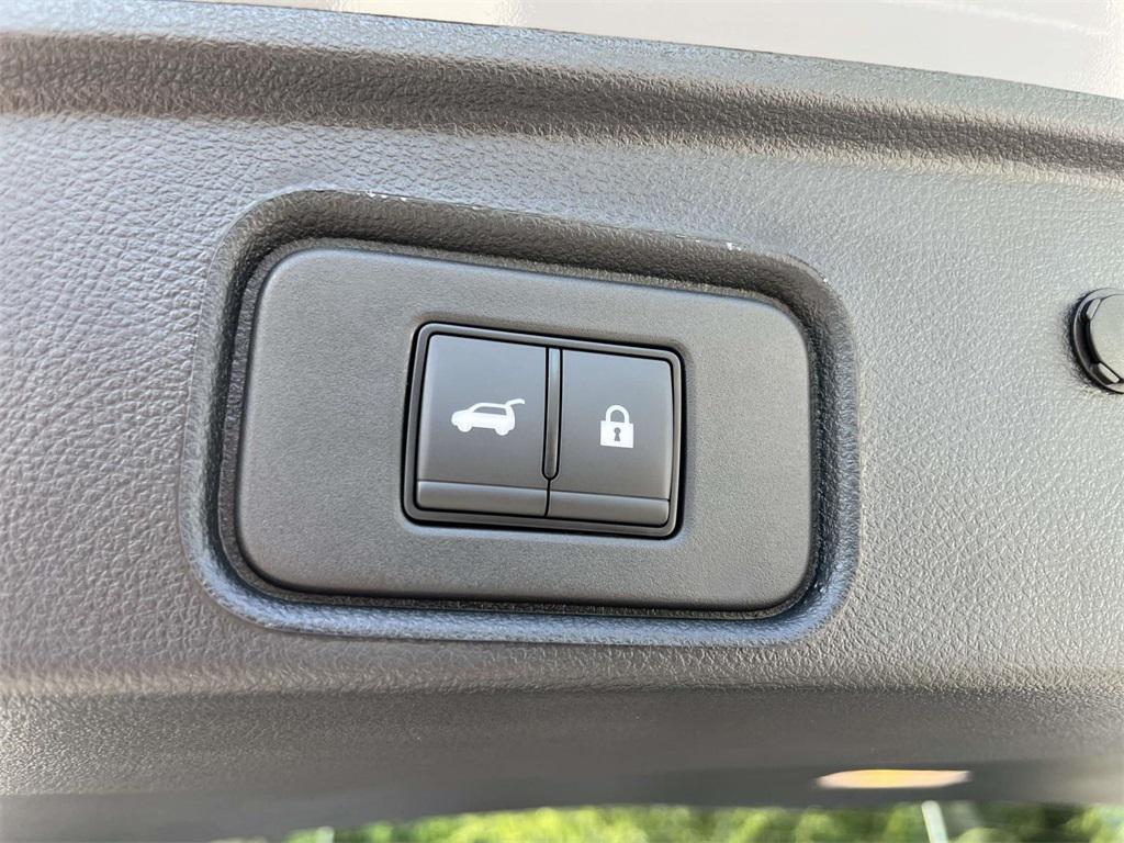 new 2025 Nissan Pathfinder car, priced at $44,732