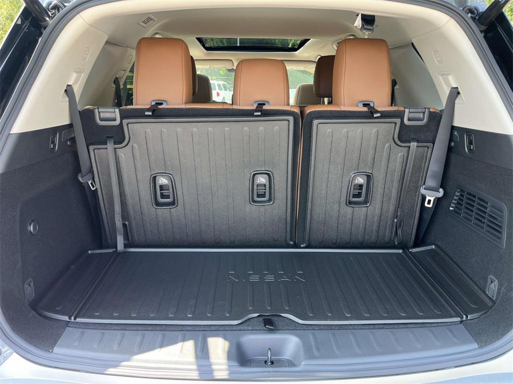 new 2025 Nissan Pathfinder car, priced at $44,732