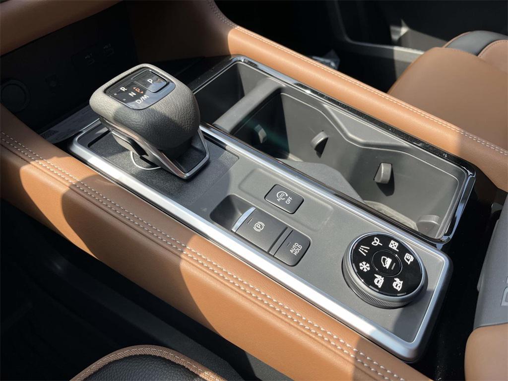 new 2025 Nissan Pathfinder car, priced at $44,732