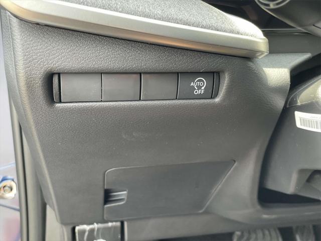 new 2025 Nissan Kicks car, priced at $23,849