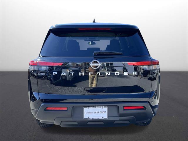 new 2025 Nissan Pathfinder car, priced at $33,030