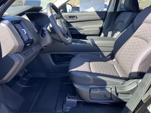 new 2025 Nissan Pathfinder car, priced at $33,030