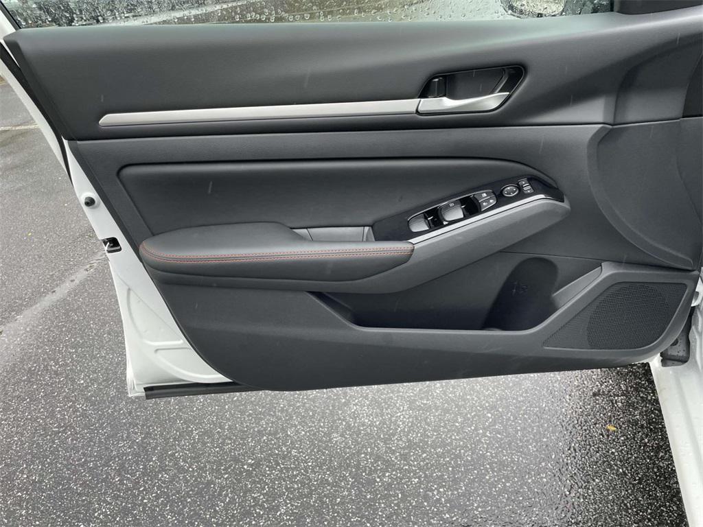 new 2025 Nissan Altima car, priced at $28,519