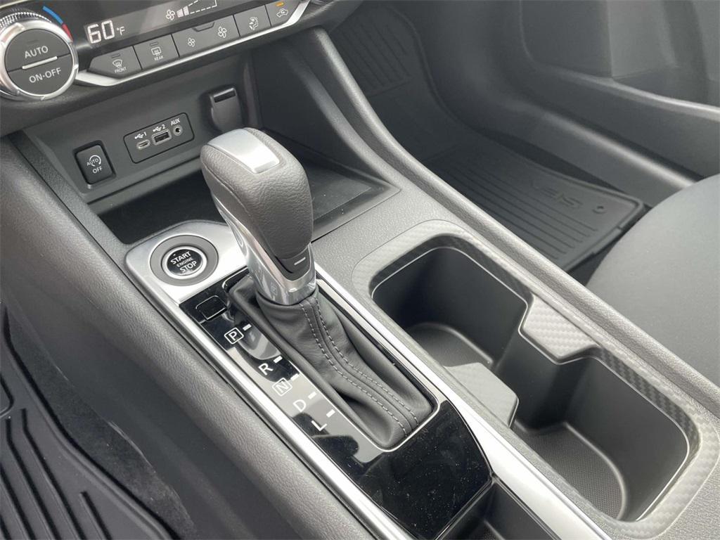 new 2025 Nissan Sentra car, priced at $23,170