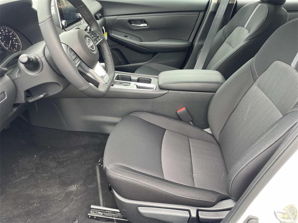 new 2025 Nissan Sentra car, priced at $22,882