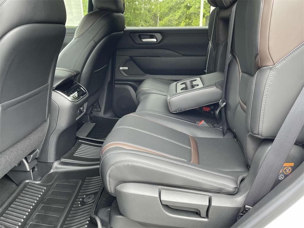 new 2025 Nissan Armada car, priced at $62,339